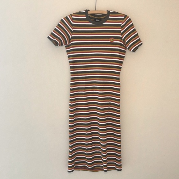 STUSSY T-DRESS - Picture 1 of 5
